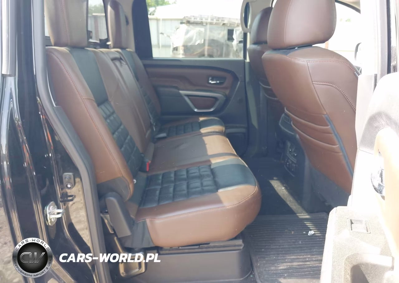 2018 Nissan Titan Platinum Reserve VIN:1N6AA1E55JN507229 - 8