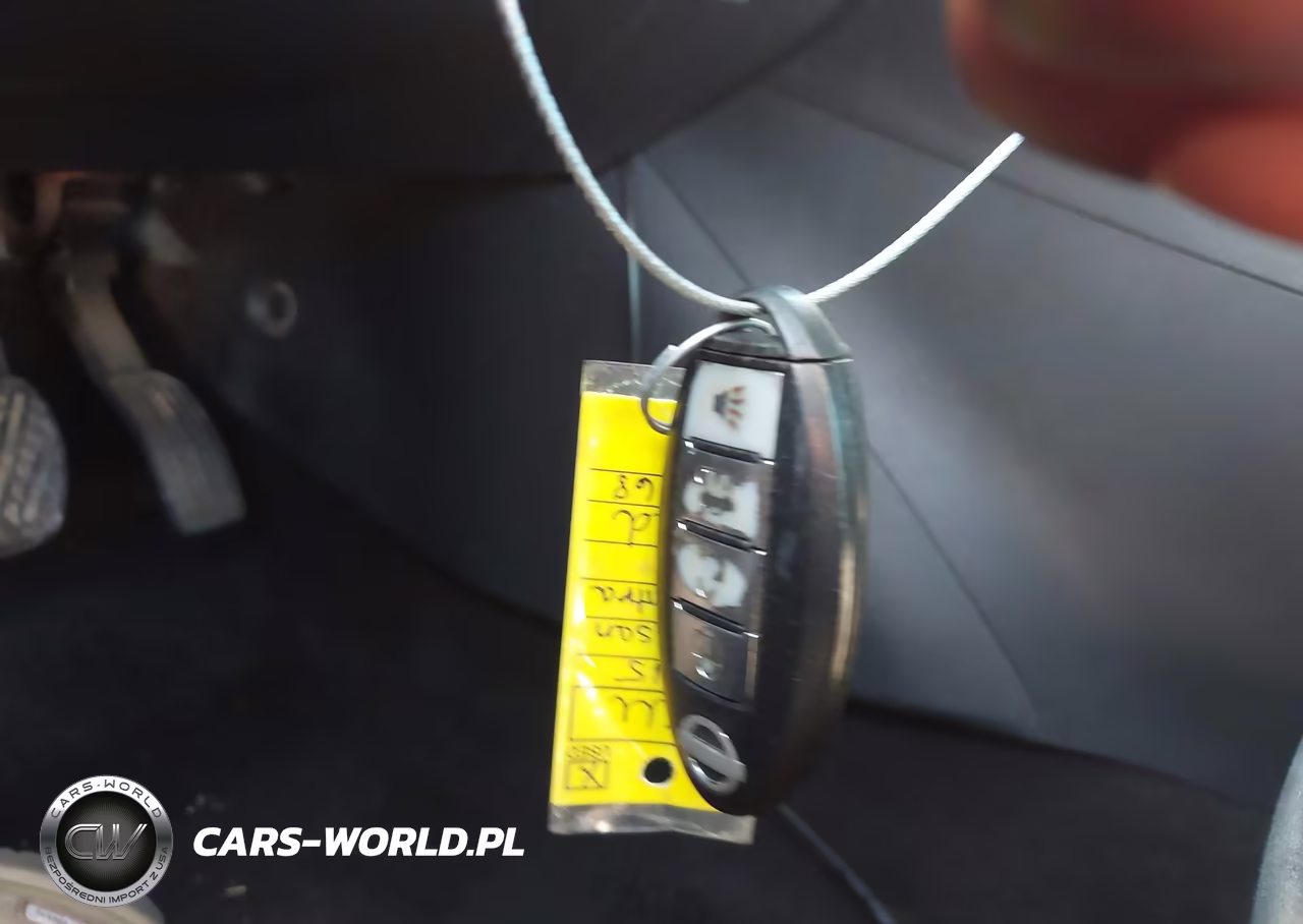 2015 Nissan Sentra Sr VIN:3N1AB7AP4FY294068 - 11