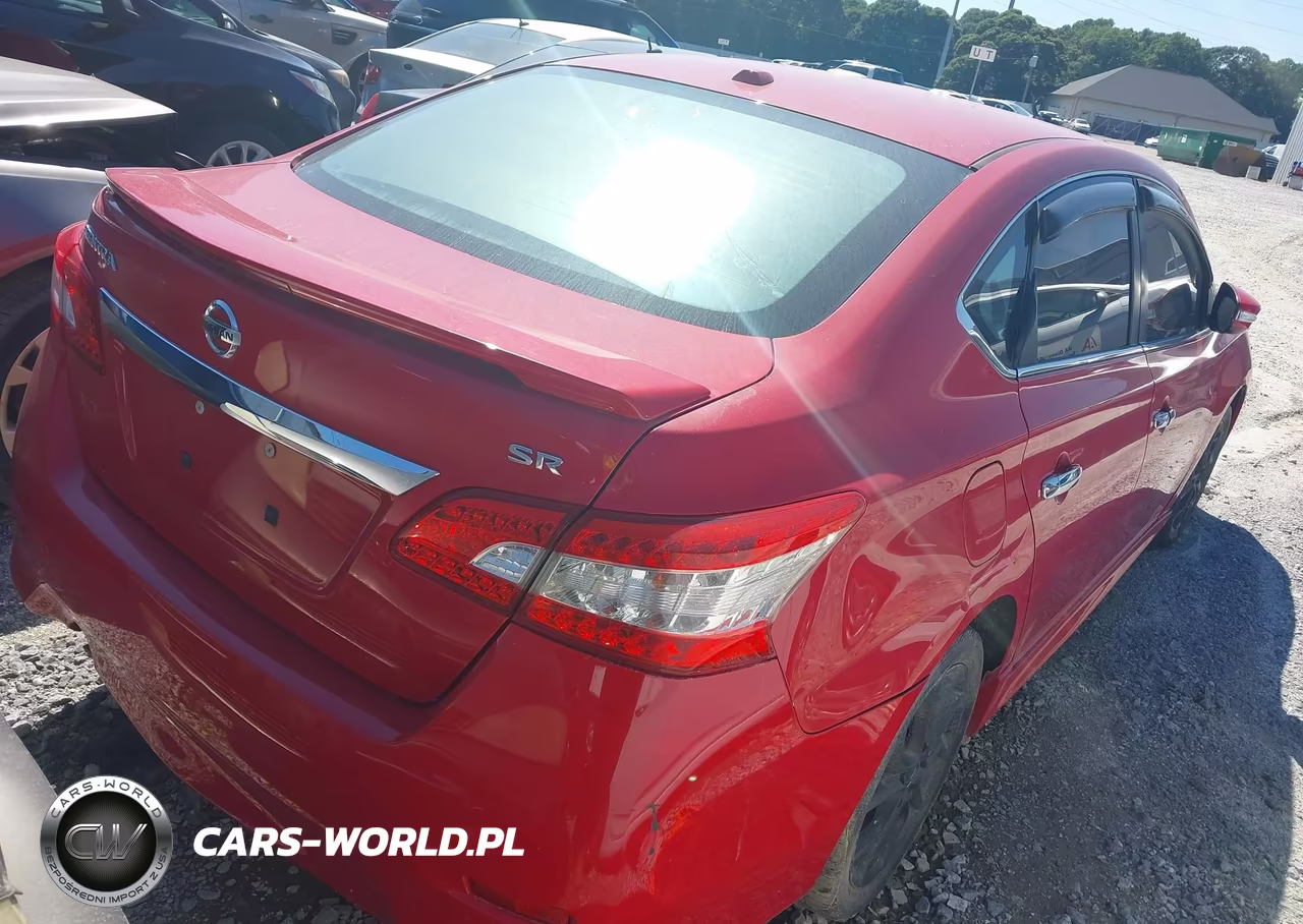 2015 Nissan Sentra Sr VIN:3N1AB7AP4FY294068 - 4