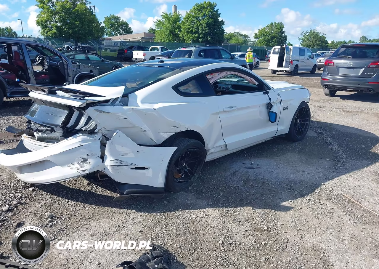 2016 Ford Mustang Gt Premium VIN:1FA6P8CFXG5276628 - 4