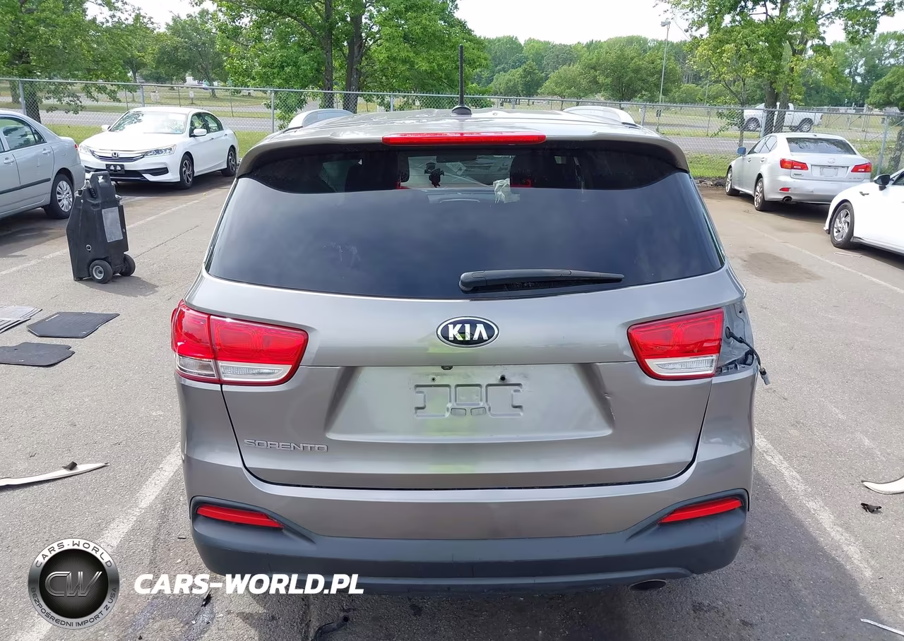 2017 Kia Sorento 2.4L Lx VIN:5XYPG4A39HG329571 - 16