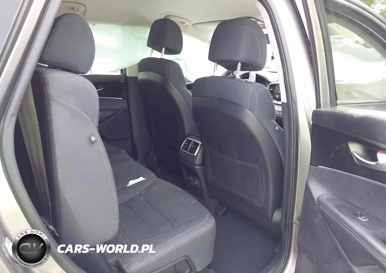 2017 Kia Sorento 2.4L Lx VIN:5XYPG4A39HG329571 - 8