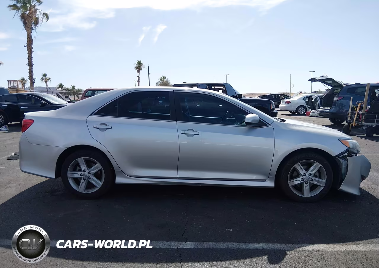 2014 Toyota Camry Se VIN:4T1BF1FKXEU380143 - 13