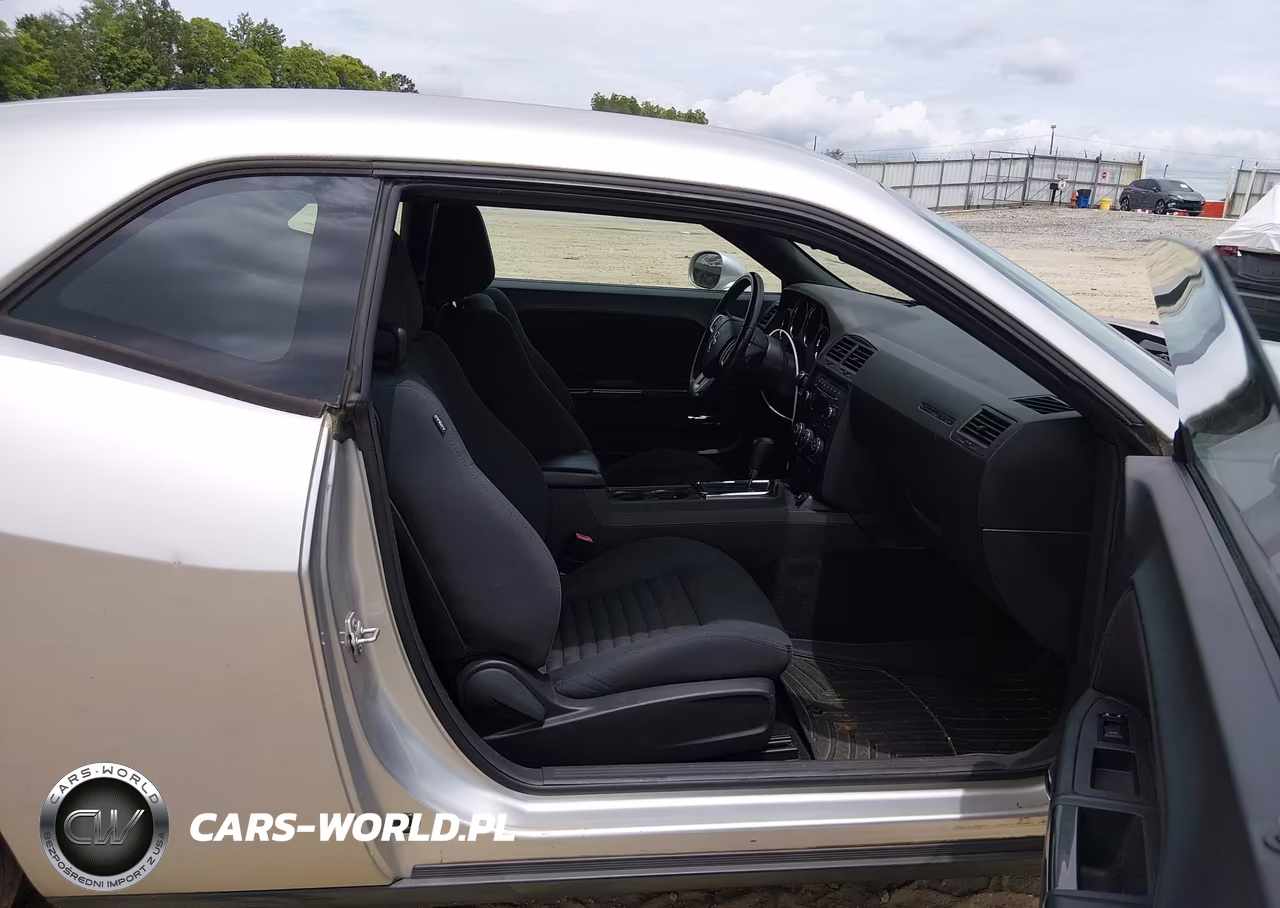 2012 Dodge Challenger Sxt VIN:2C3CDYAG3CH101274 - 5