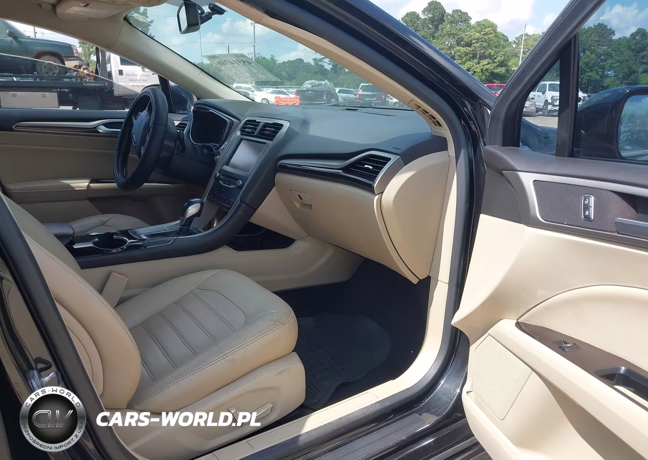 2014 Ford Fusion Se VIN:3FA6P0HD5ER329173 - 5