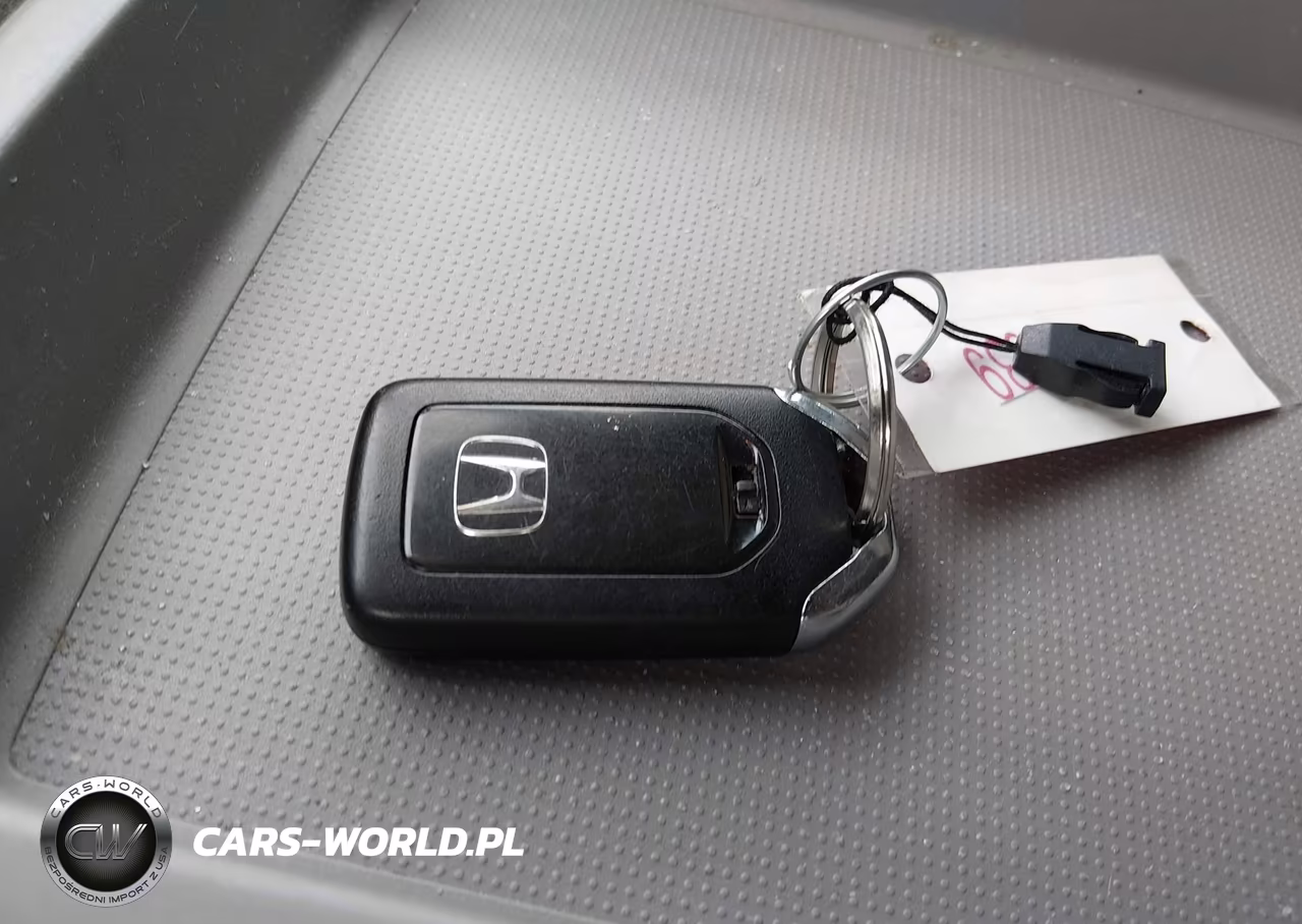 2016 Honda Odyssey Se VIN:5FNRL5H32GB094064 - 11