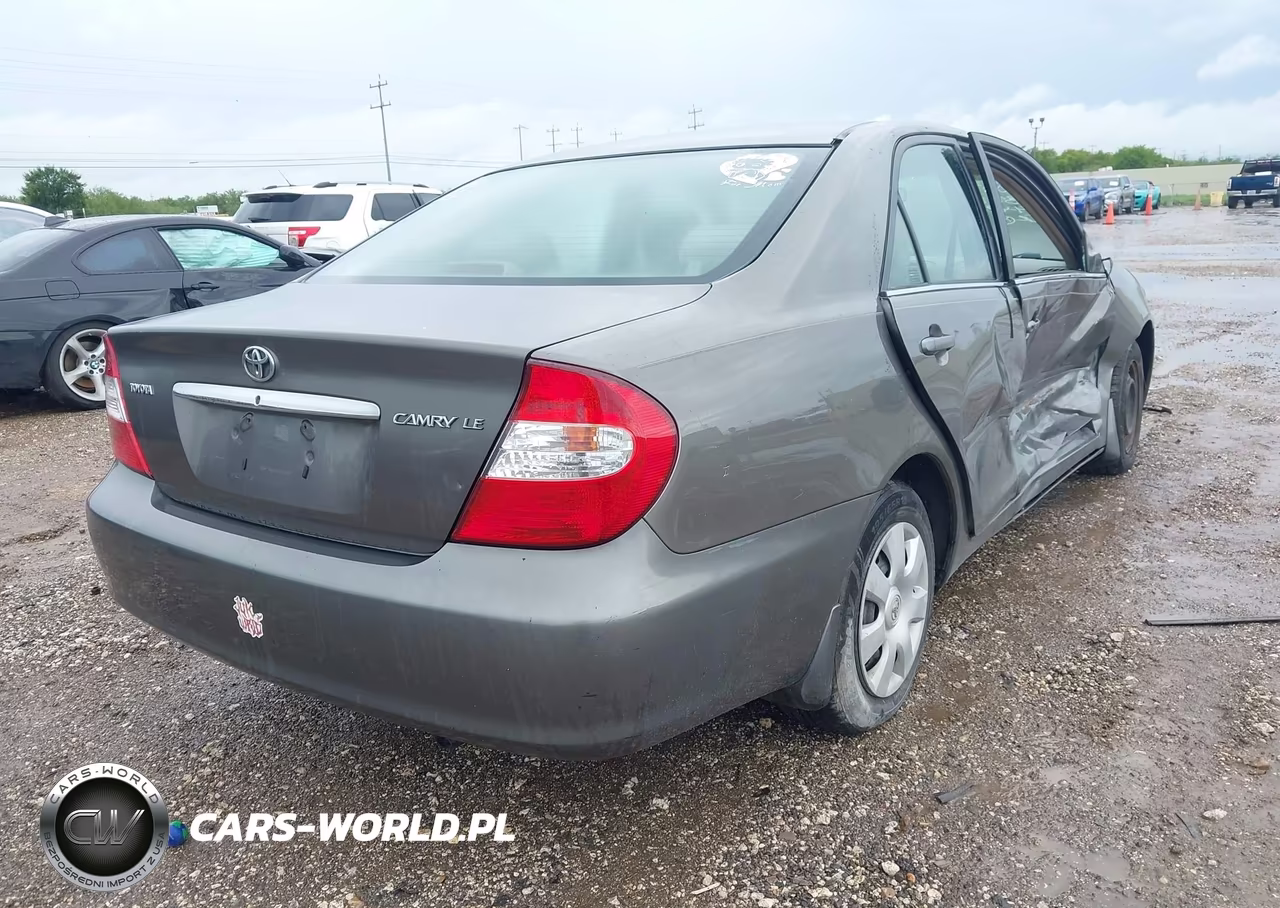 2002 Toyota Camry Le VIN:4T1BE32K12U543942 - 4