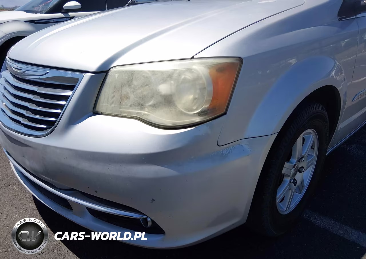 2012 Chrysler Town & Country Touring VIN:2C4RC1BG8CR384179 - 13