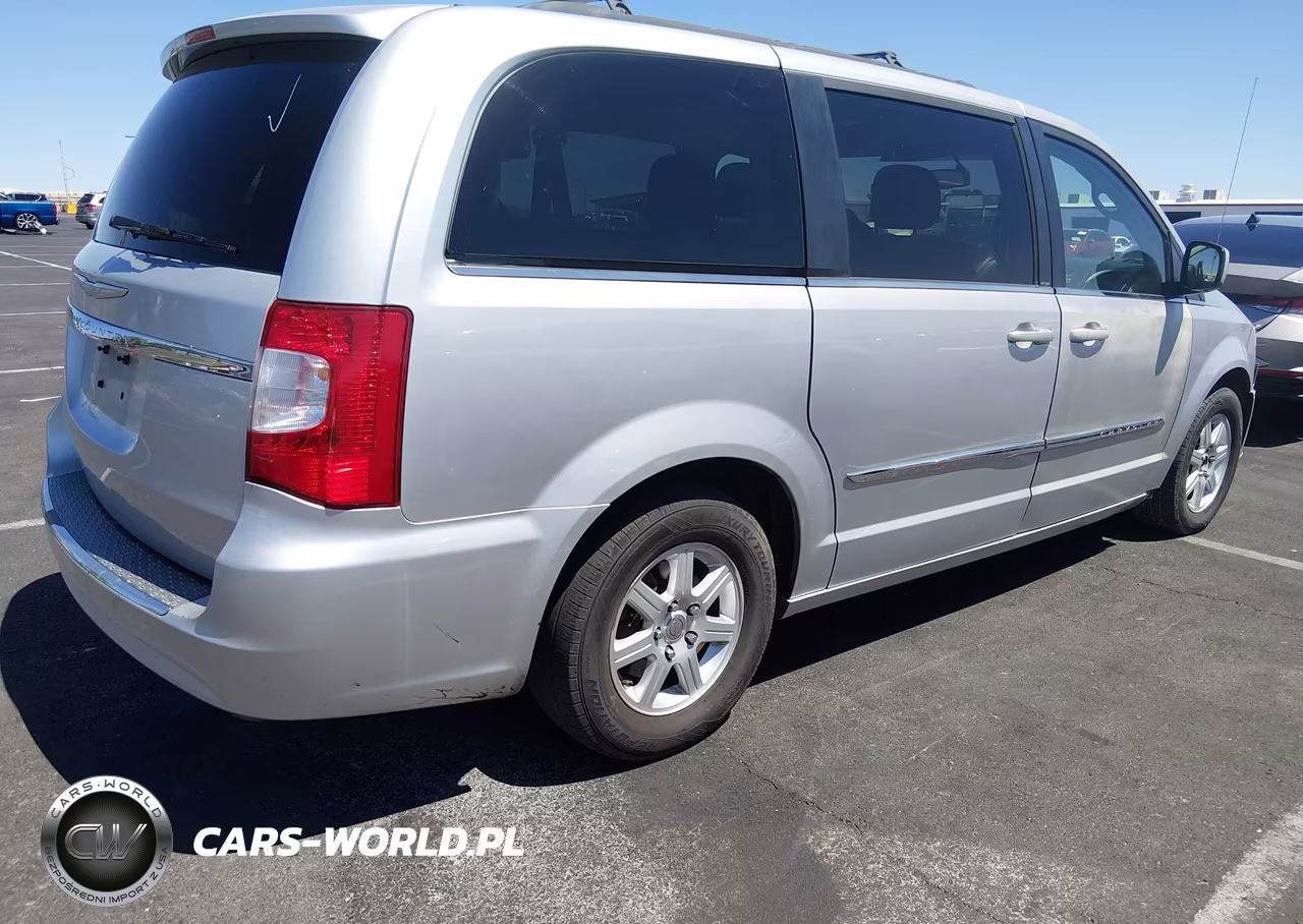 2012 Chrysler Town & Country Touring VIN:2C4RC1BG8CR384179 - 4