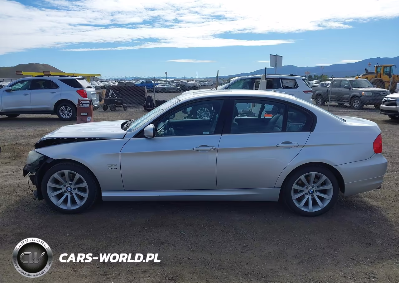 2011 BMW 328I xDrive VIN:WBAPK5C54BA660677 - 15