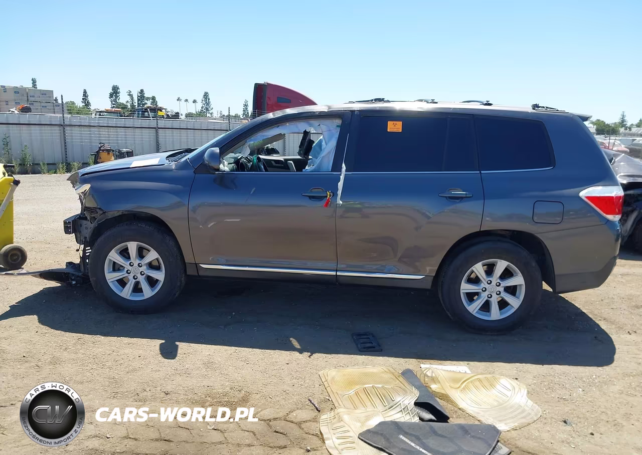 2013 Toyota Highlander Base Plus VIN:5TDZA3EH9DS039340 - 14