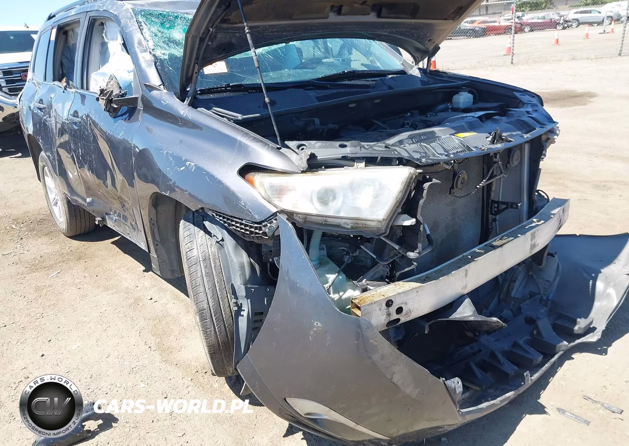 2013 Toyota Highlander Base Plus VIN:5TDZA3EH9DS039340 - 6