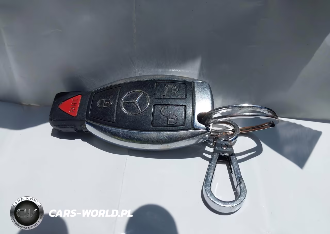 2008 Mercedes-Benz R 350 4Matic VIN:4JGCB65E38A062864 - 11