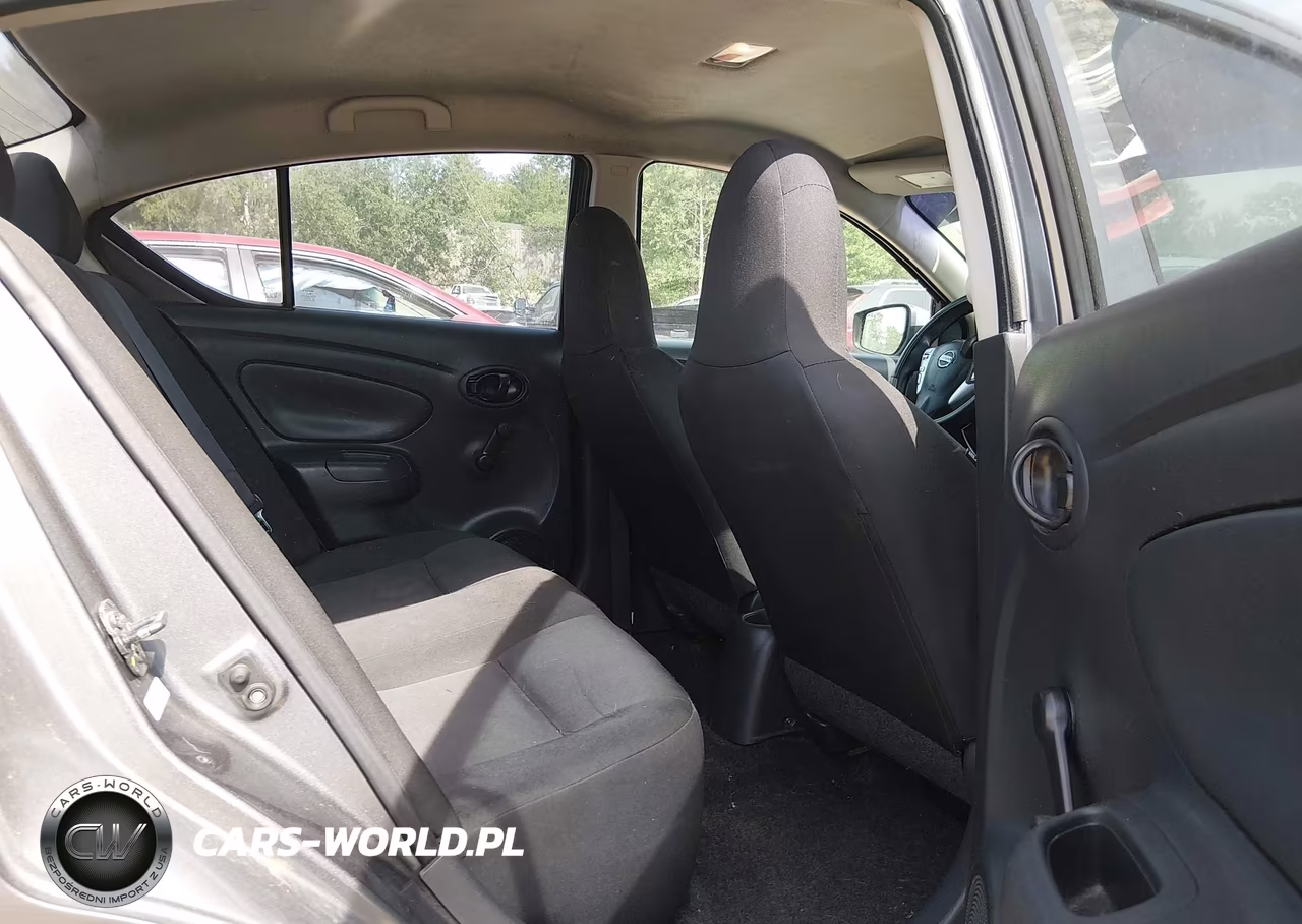 2016 Nissan Versa 1.6 S VIN:3N1CN7AP5GL909001 - 8