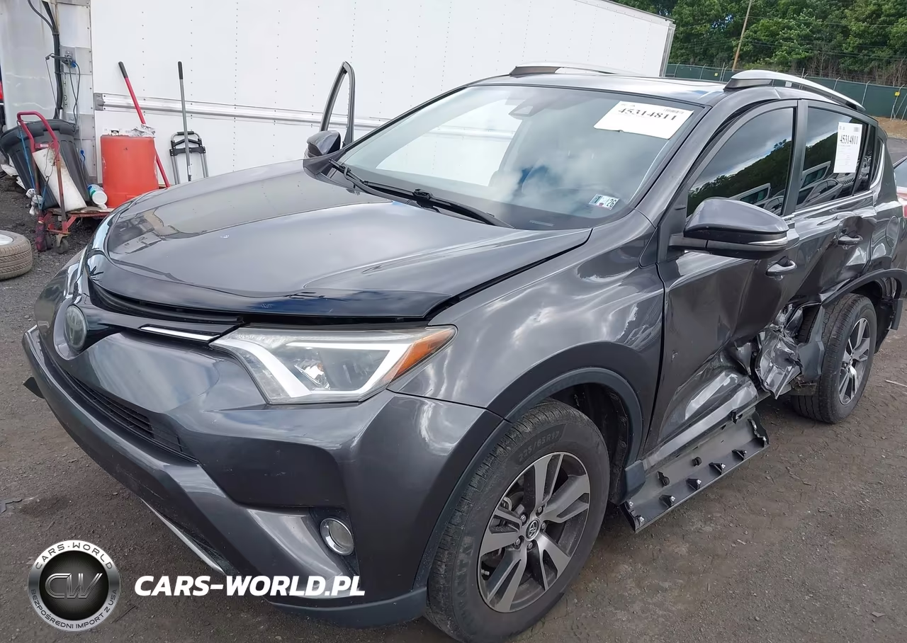 2017 Toyota Rav4 Xle VIN:JTMRFREV3HJ111341 - 6