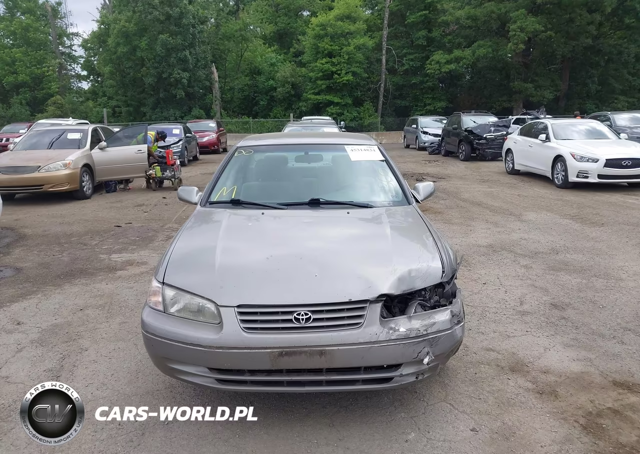 1999 Toyota Camry Le VIN:4T1BG22KXXU466659 - 12