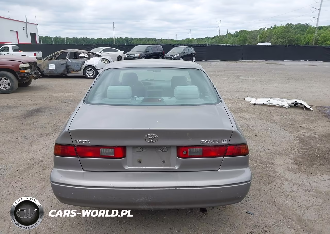 1999 Toyota Camry Le VIN:4T1BG22KXXU466659 - 16