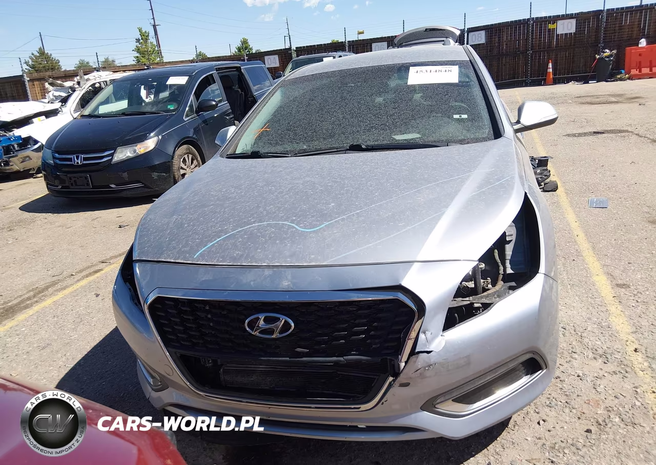 2017 Hyundai Sonata Hybrid Se VIN:KMHE24L17HA046700 - 13