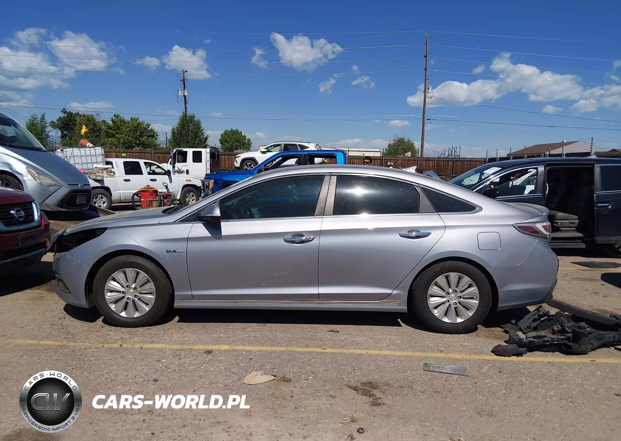 2017 Hyundai Sonata Hybrid Se VIN:KMHE24L17HA046700 - 15