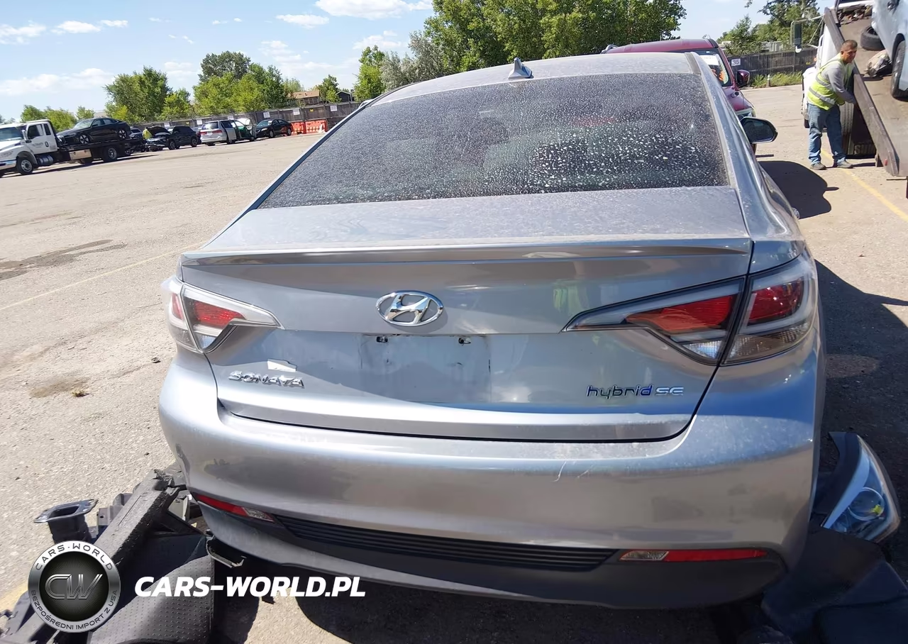 2017 Hyundai Sonata Hybrid Se VIN:KMHE24L17HA046700 - 17