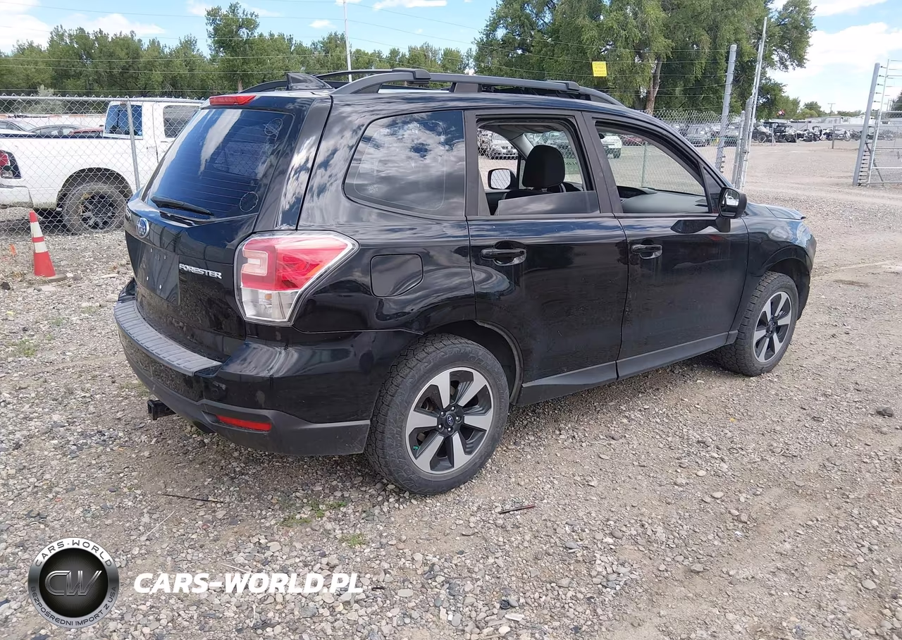 2018 Subaru Forester 2.5I VIN:JF2SJABC8JH465262 - 4