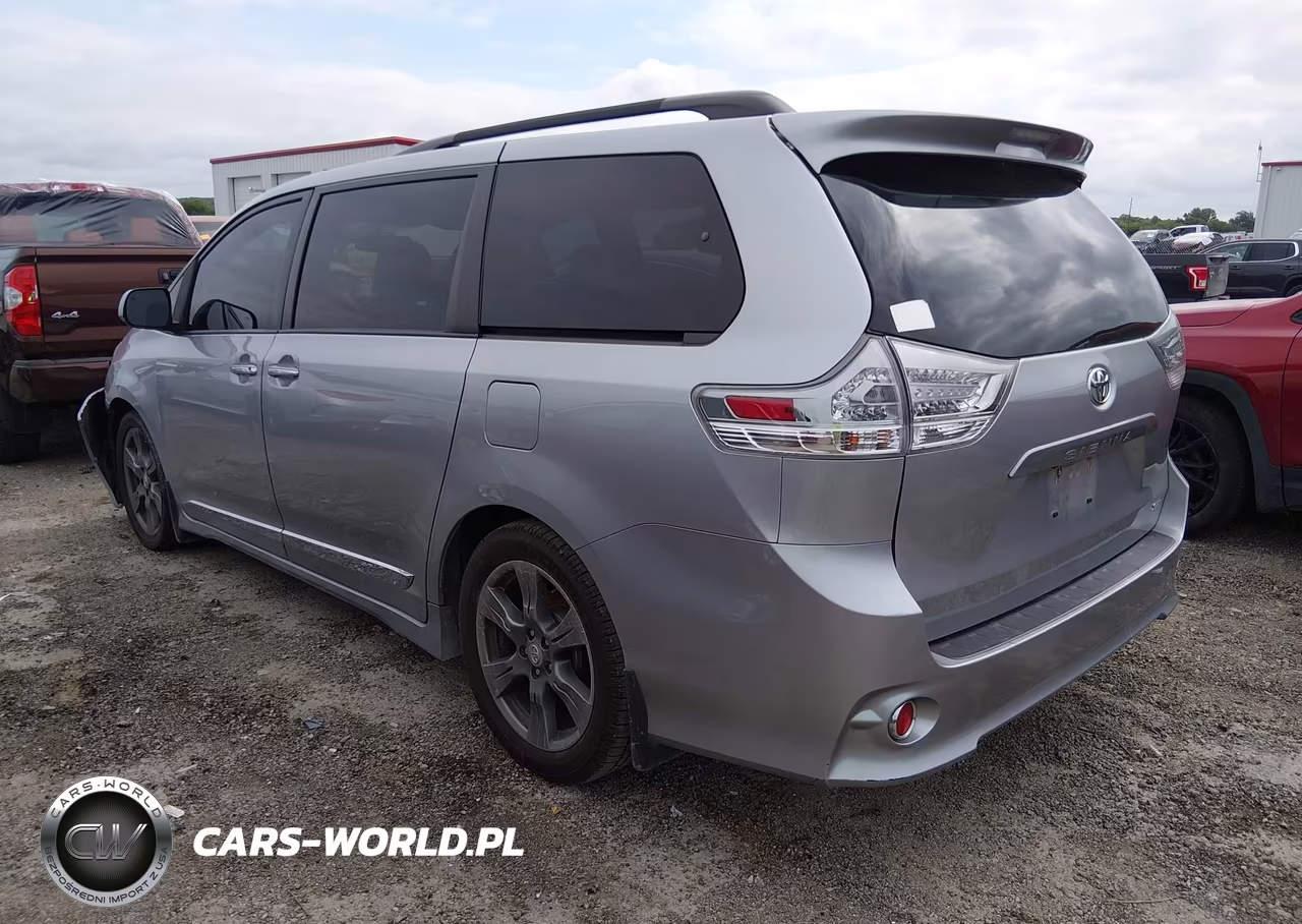 2017 Toyota Sienna Se Premium 8 Passenger VIN:5TDXZ3DC0HS884234 - 3