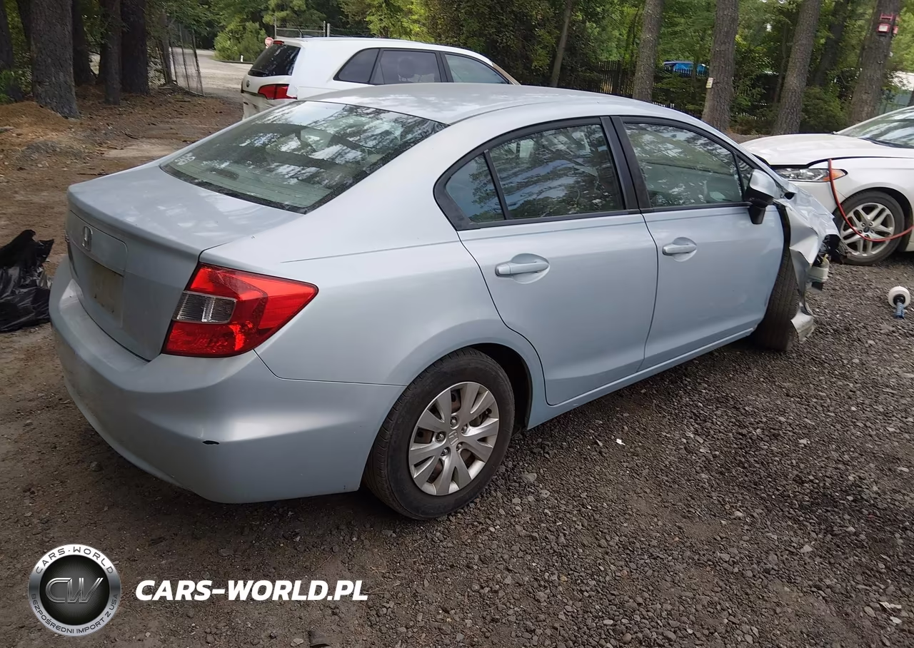 2012 Honda Civic Lx VIN:2HGFB2F58CH562538 - 4