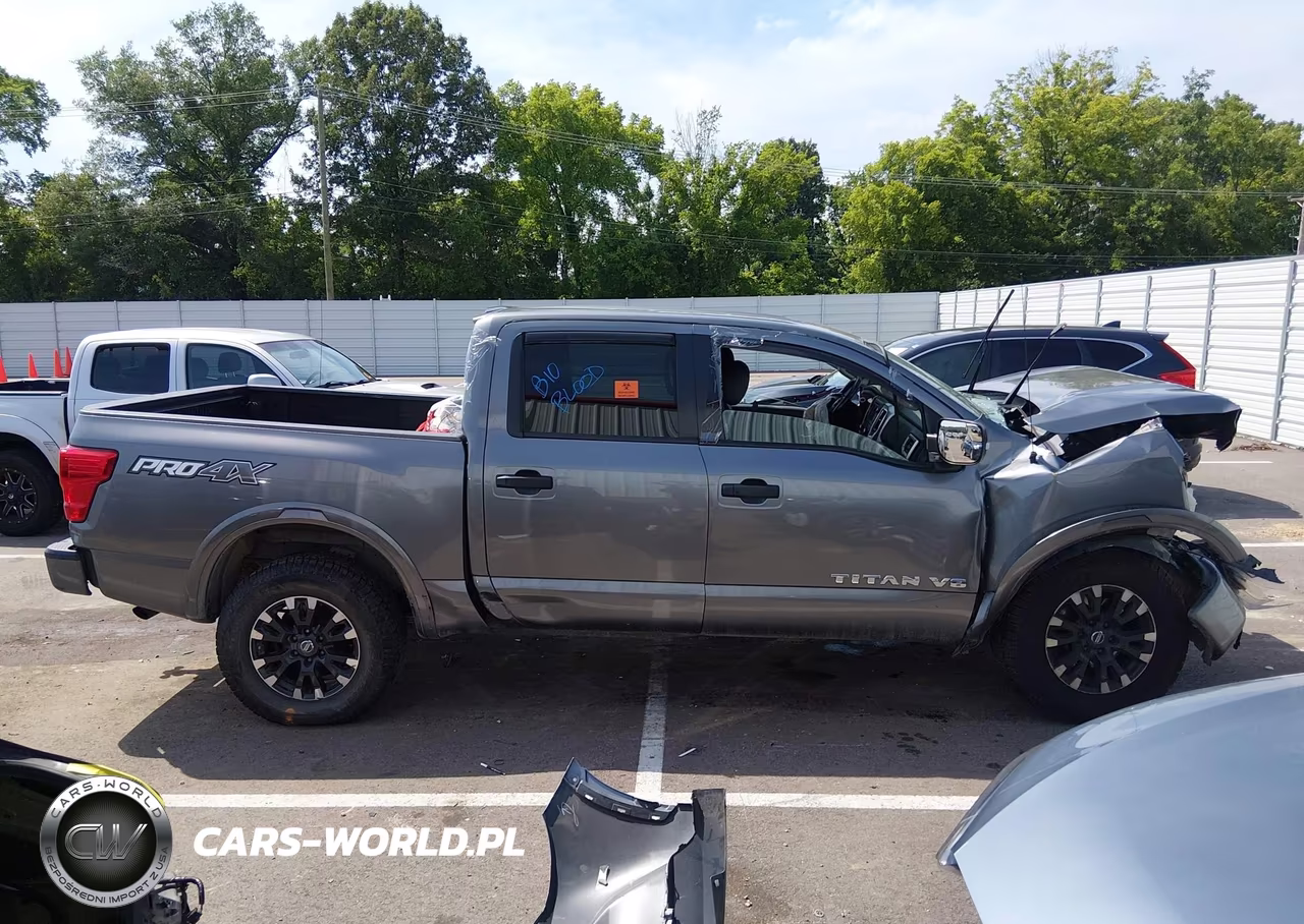 2019 Nissan Titan Pro-4X VIN:1N6AA1E50KN515997 - 12