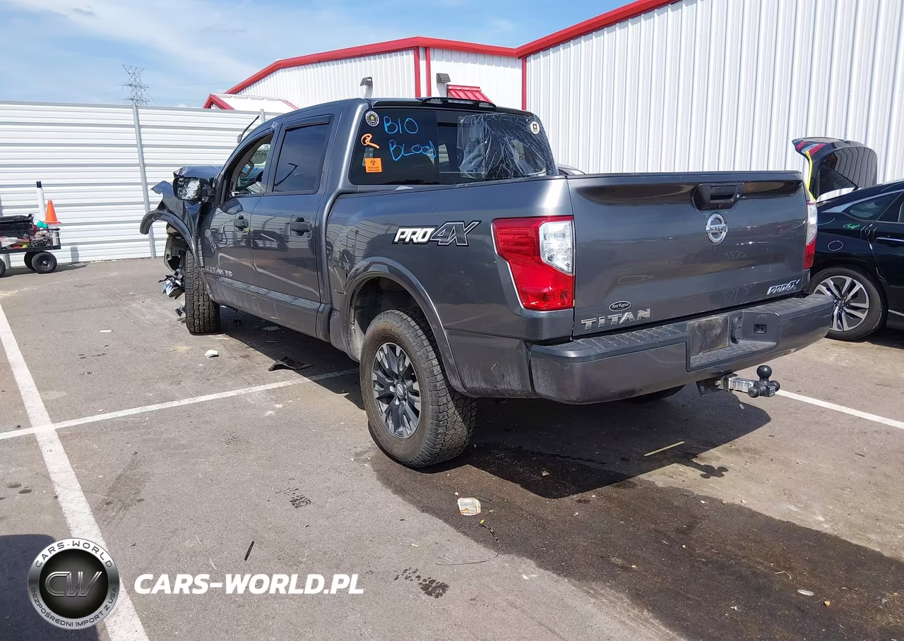 2019 Nissan Titan Pro-4X VIN:1N6AA1E50KN515997 - 3