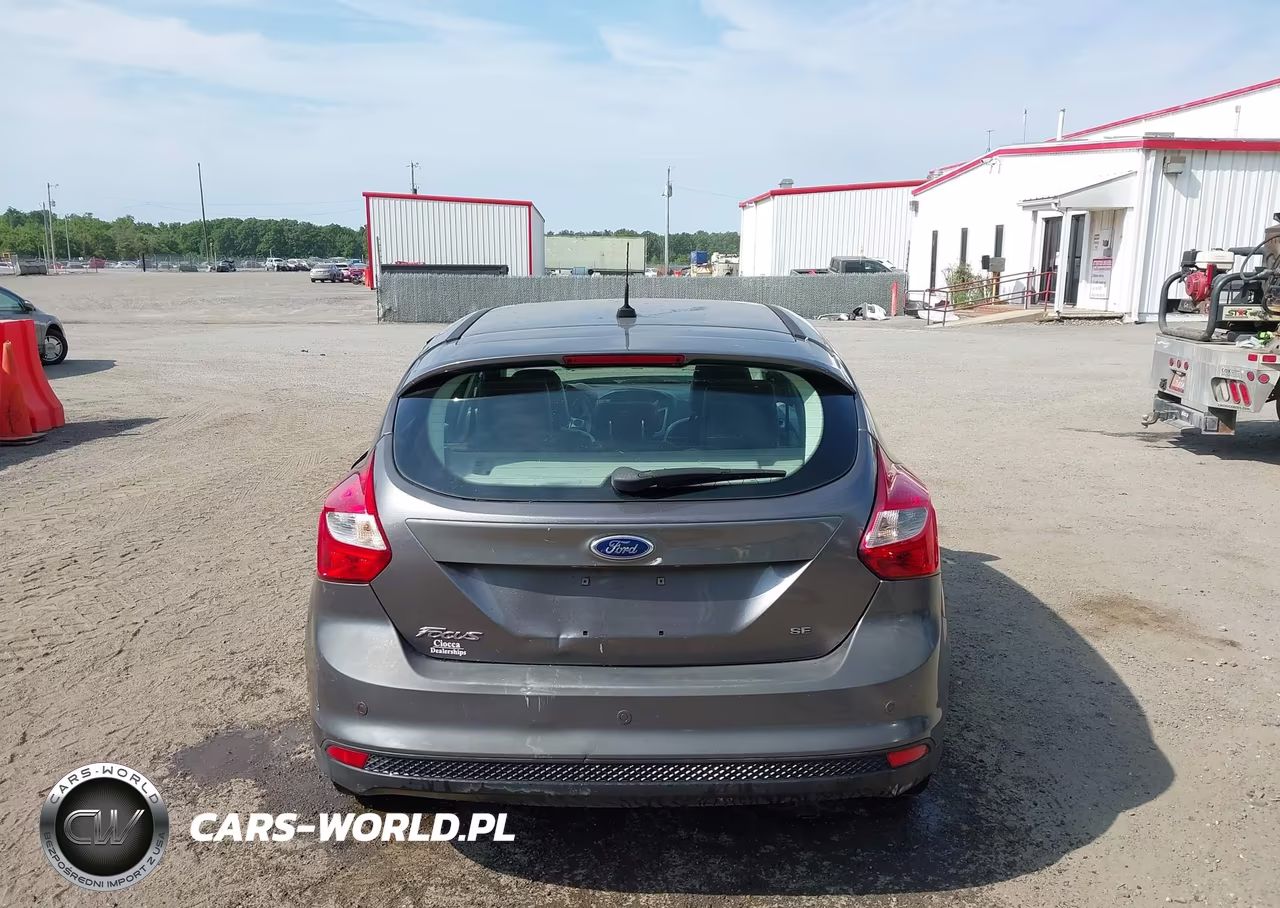 2013 Ford Focus Se VIN:1FADP3K23DL330495 - 15
