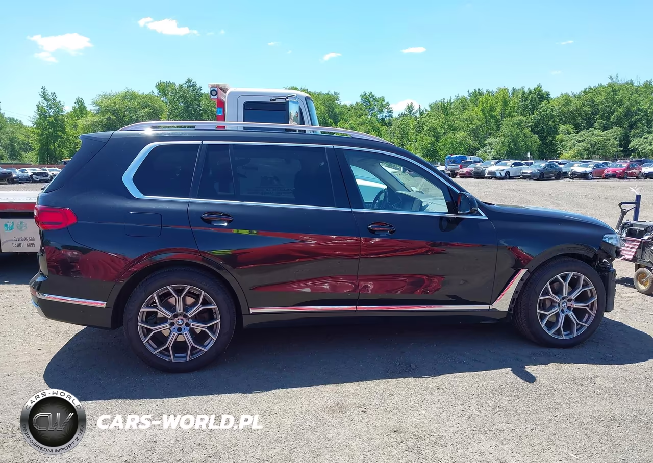 2020 BMW X7 xDrive40I VIN:5UXCW2C00L9A02075 - 13
