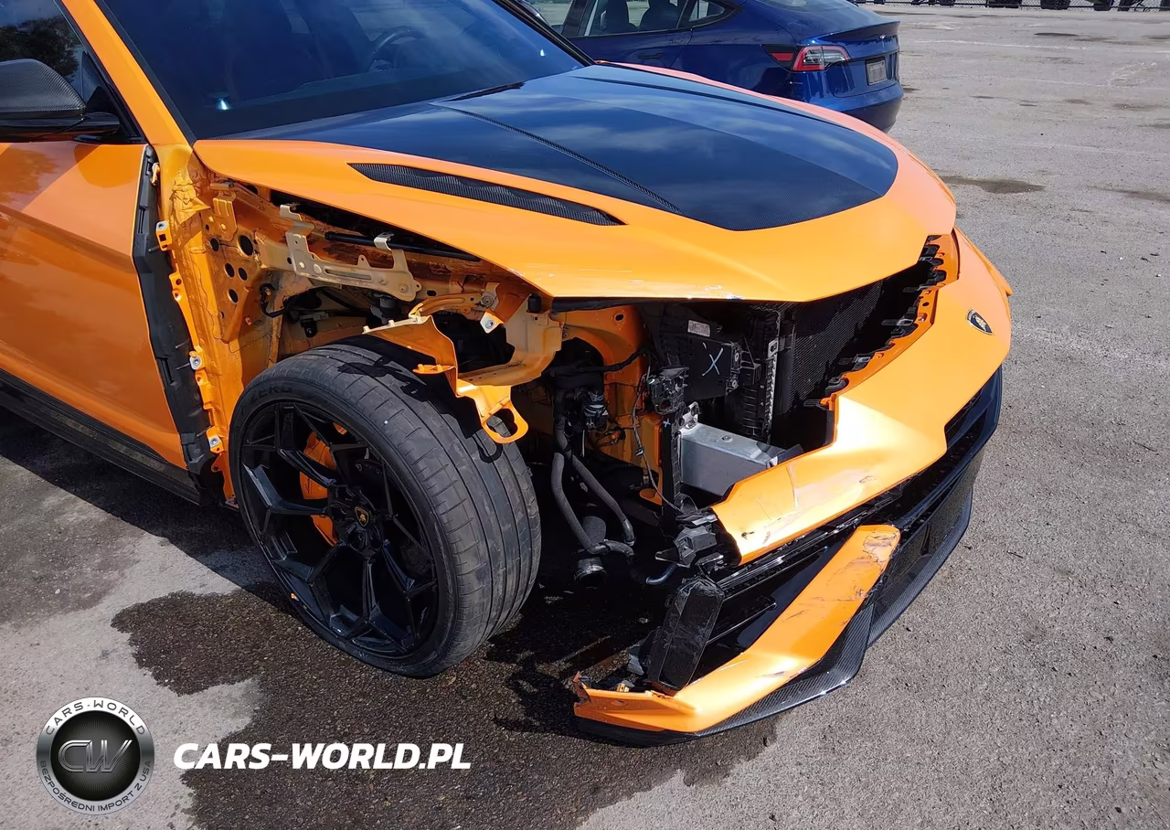 2024 Lamborghini Urus Performante VIN:ZPBUC3ZL2RLA31844 - 18
