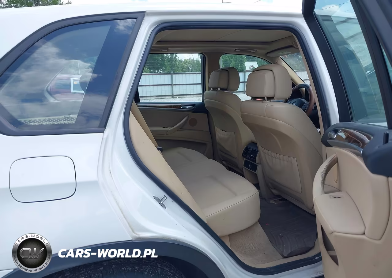 2010 BMW X5 xDrive35D VIN:5UXFF0C57ALT75964 - 8