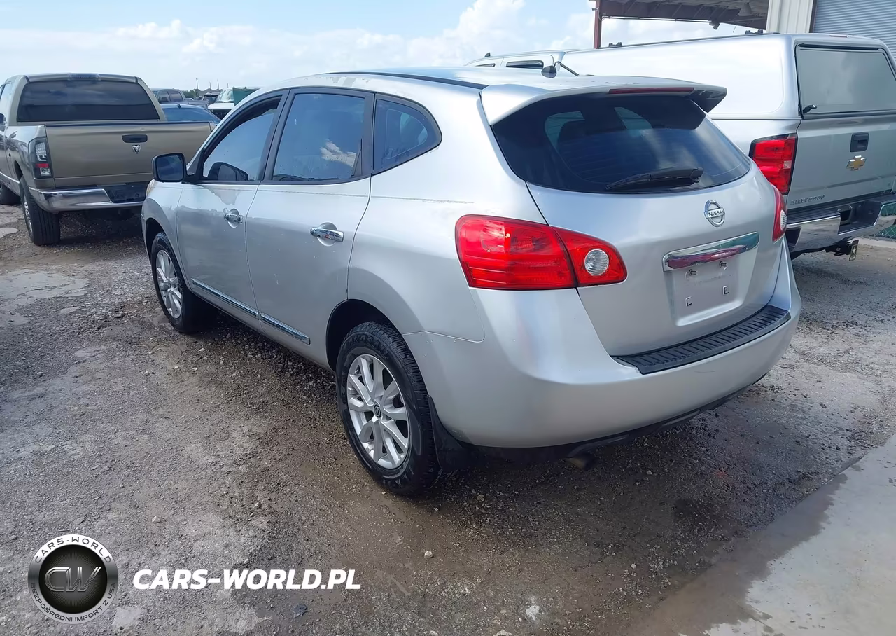 2011 Nissan Rogue S VIN:JN8AS5MTXBW575047 - 3