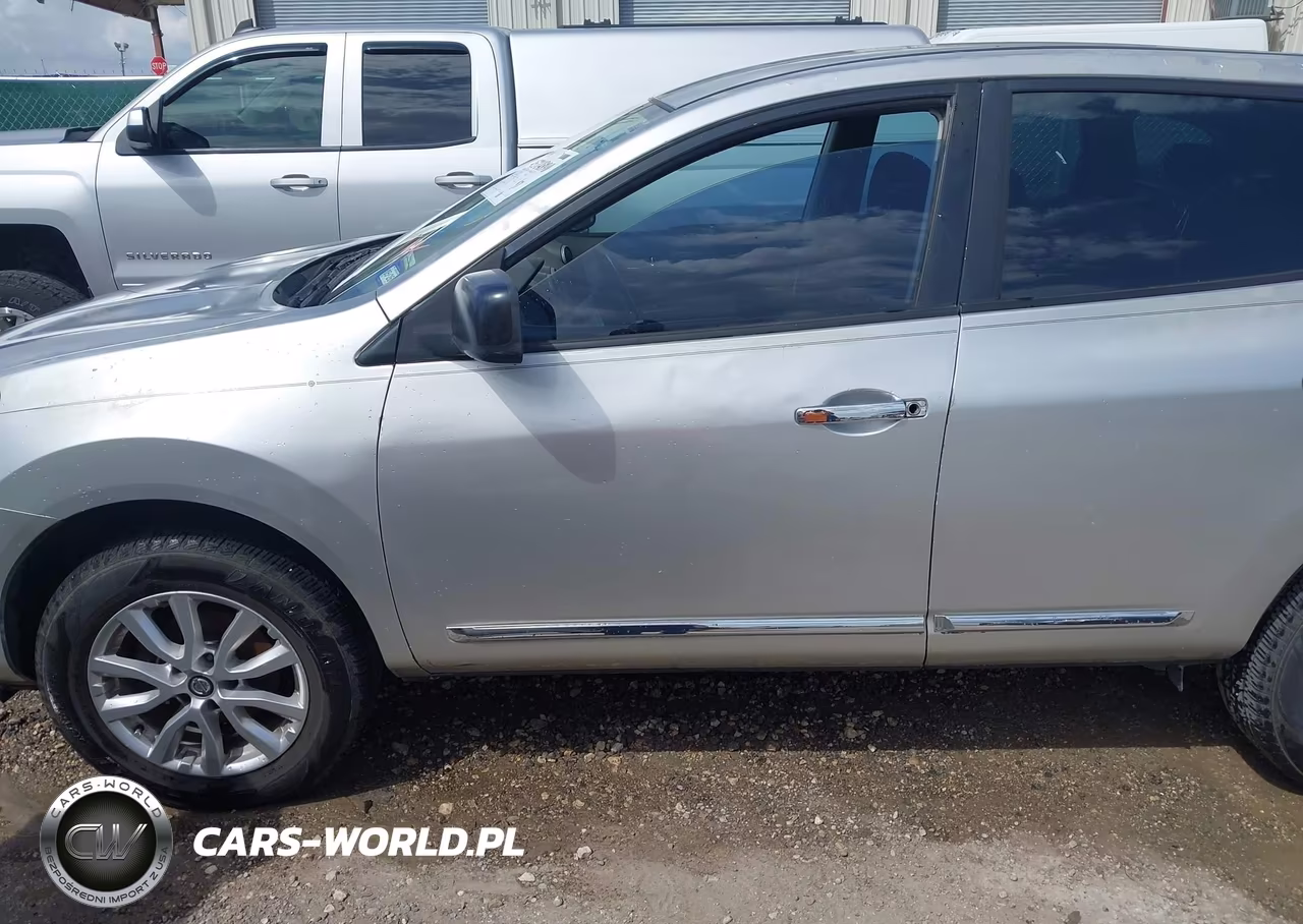 2011 Nissan Rogue S VIN:JN8AS5MTXBW575047 - 6