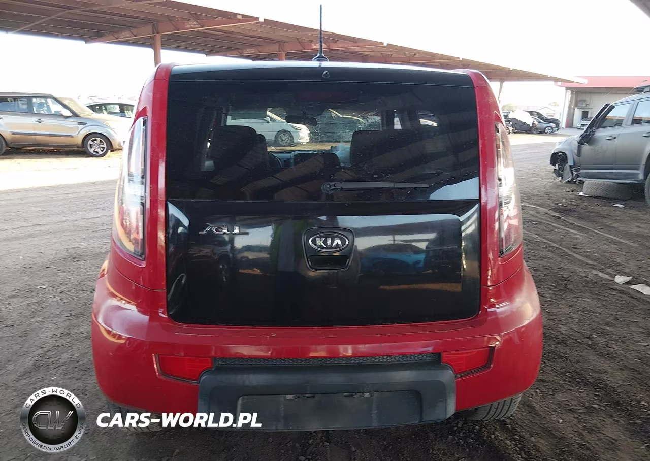 2011 Kia Soul + VIN:KNDJT2A26B7216212 - 16