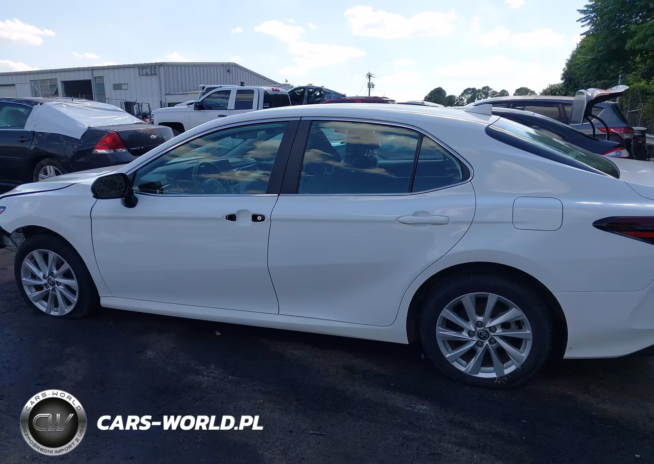 2024 Toyota Camry Le VIN:4T1C11AK3RU862968 - 15