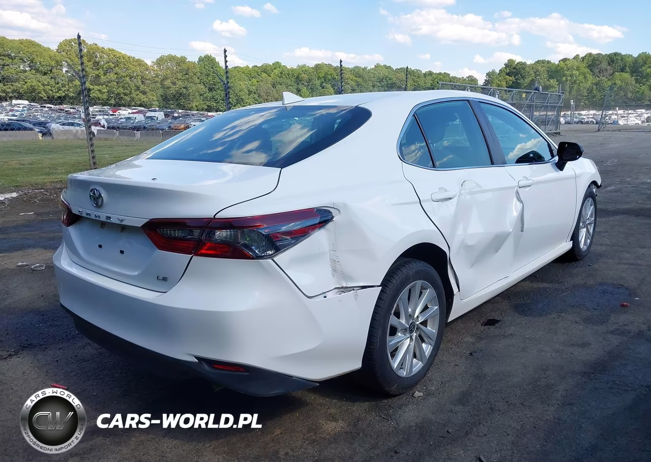 2024 Toyota Camry Le VIN:4T1C11AK3RU862968 - 4