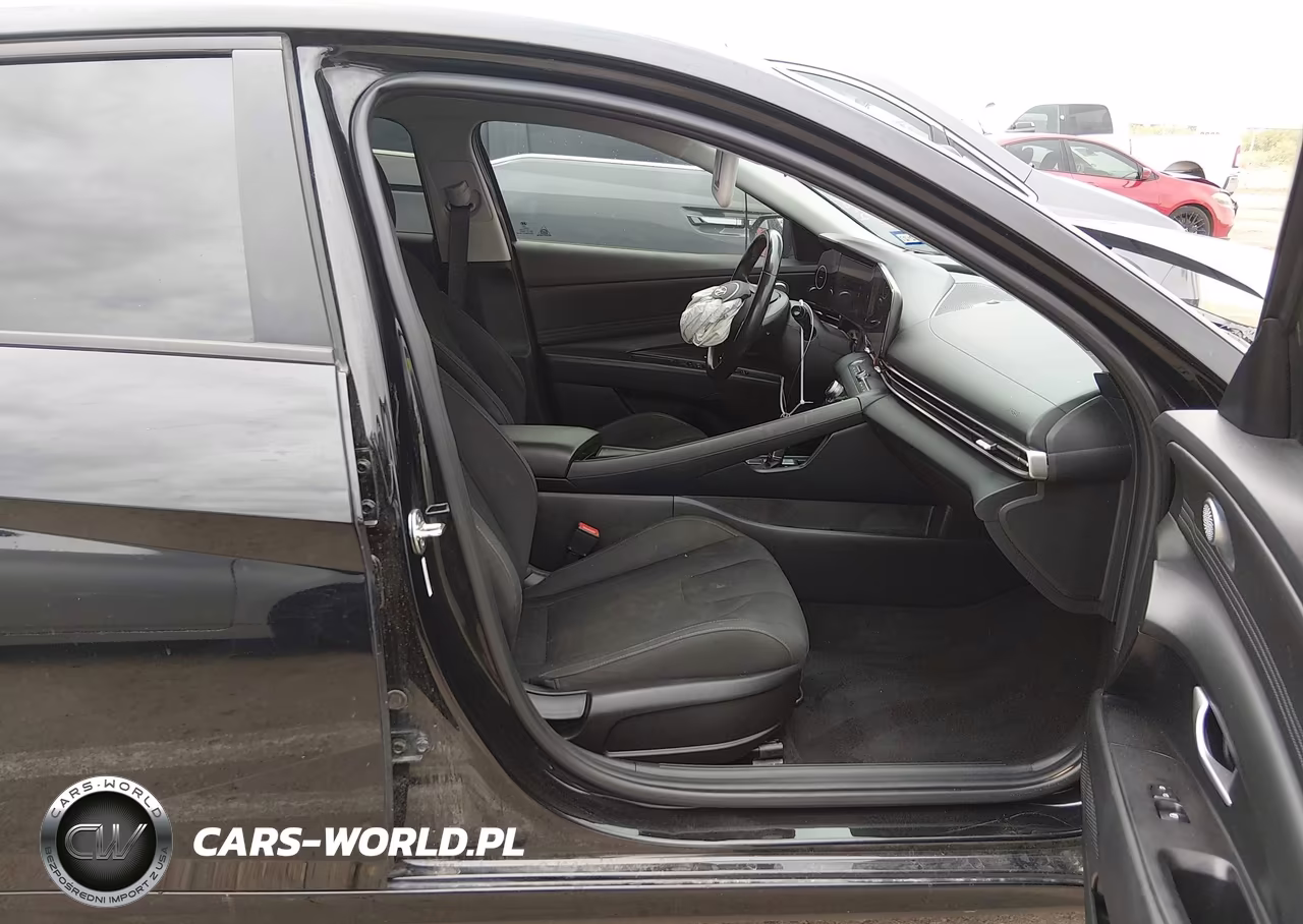 2023 Hyundai Elantra Sel VIN:5NPLS4AG4PH105793 - 5