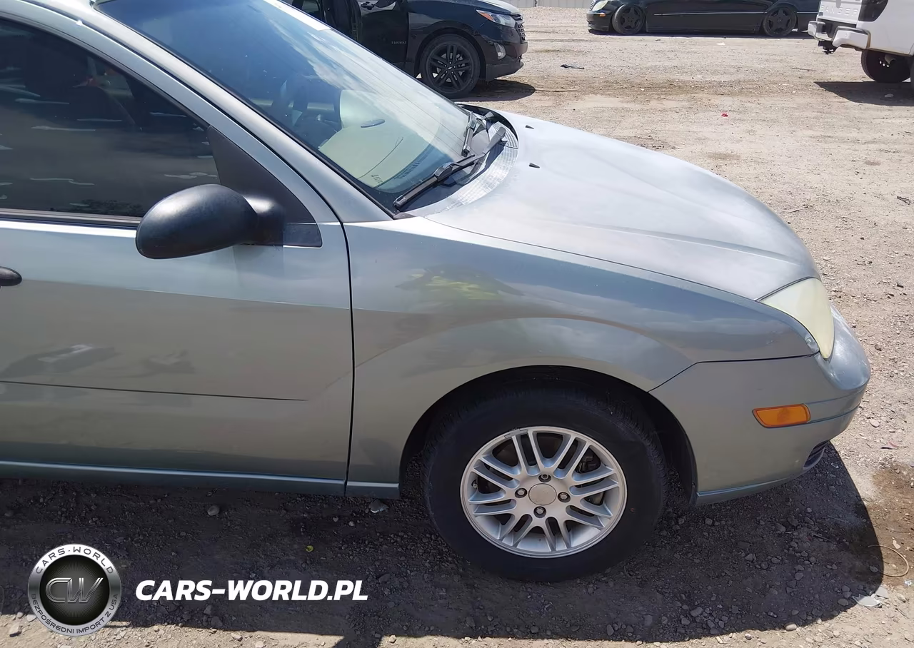 2005 Ford Focus Zx4 VIN:1FAHP34NX5W148236 - 6