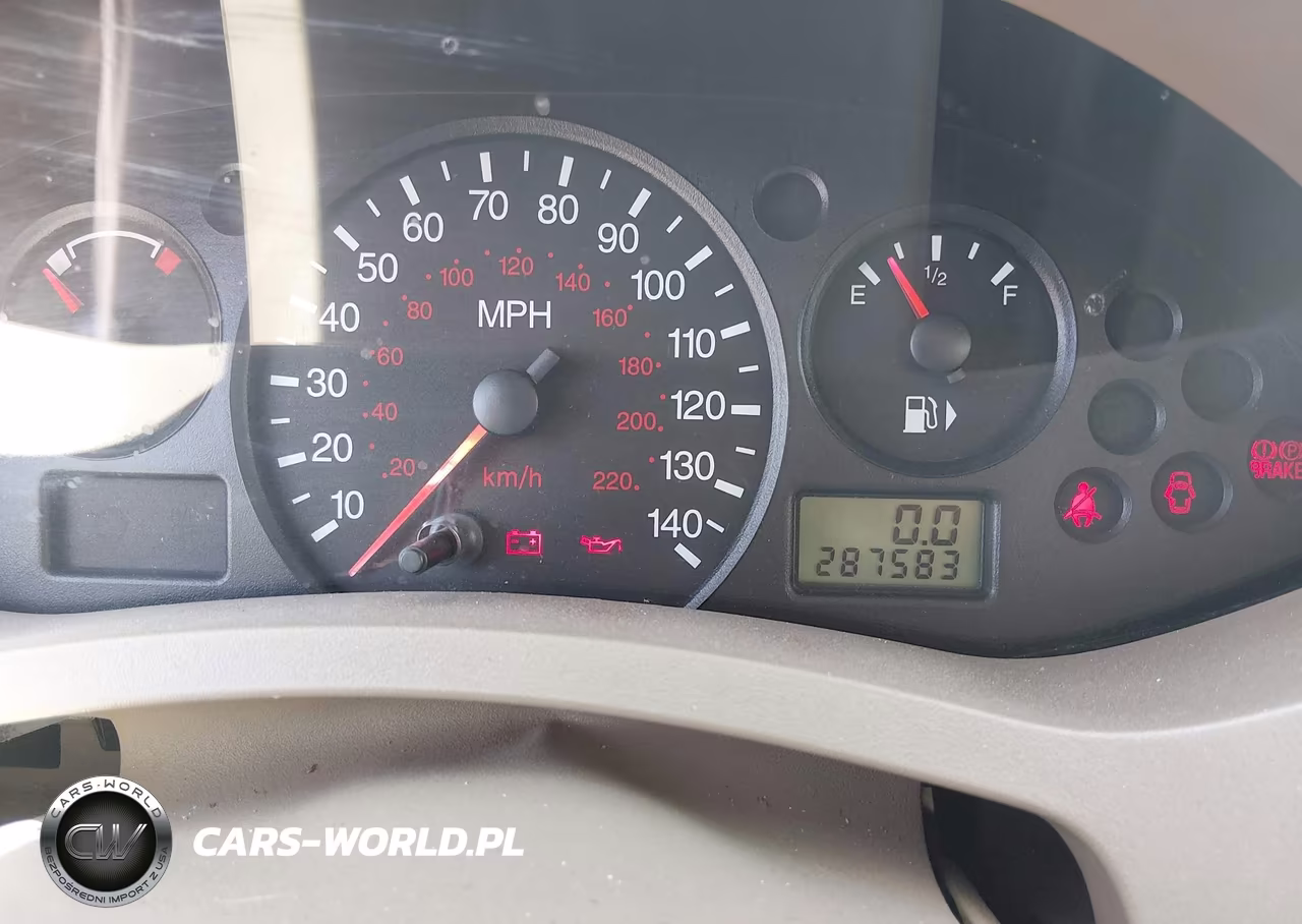2005 Ford Focus Zx4 VIN:1FAHP34NX5W148236 - 7