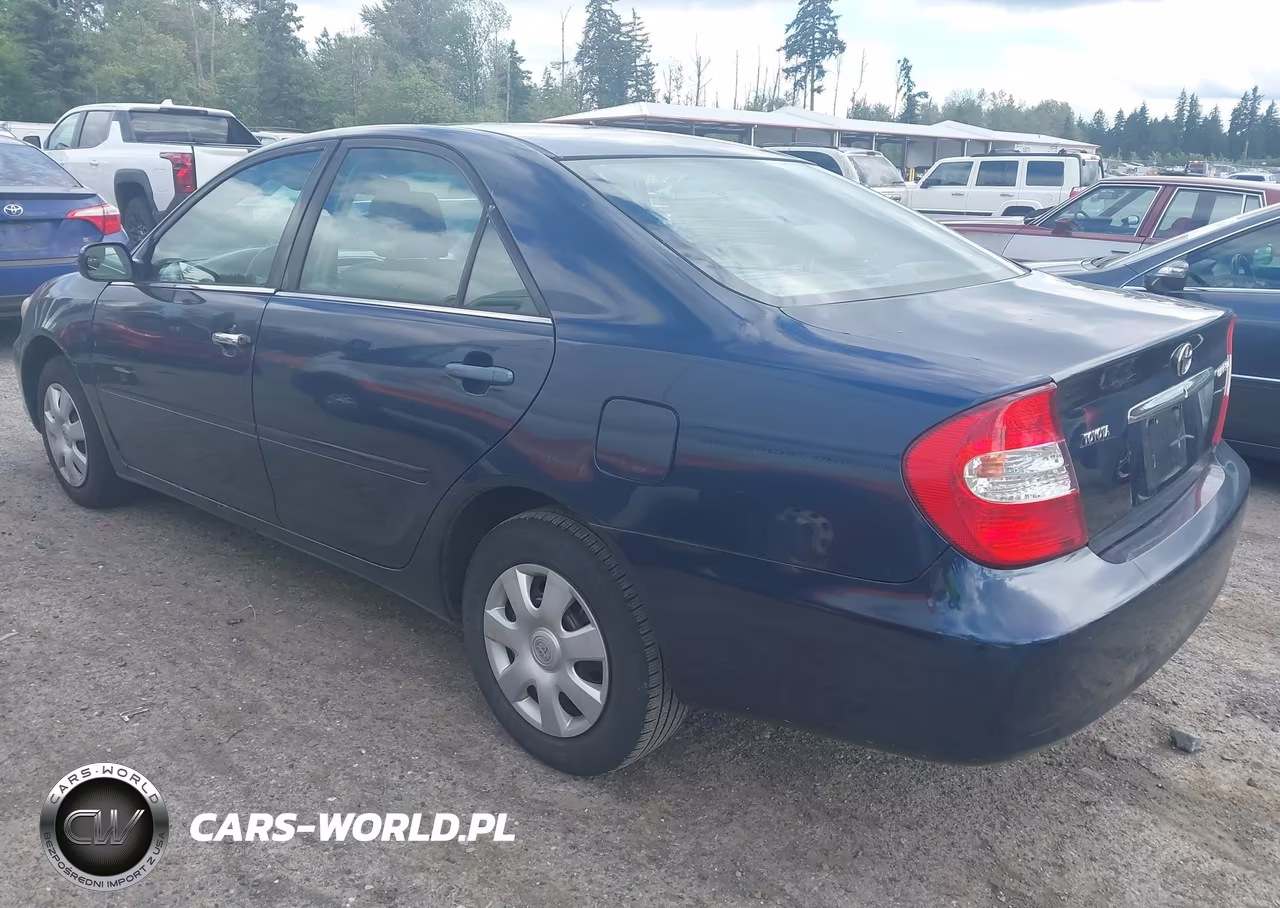 2003 Toyota Camry Le VIN:4T1BE32K53U200164 - 3