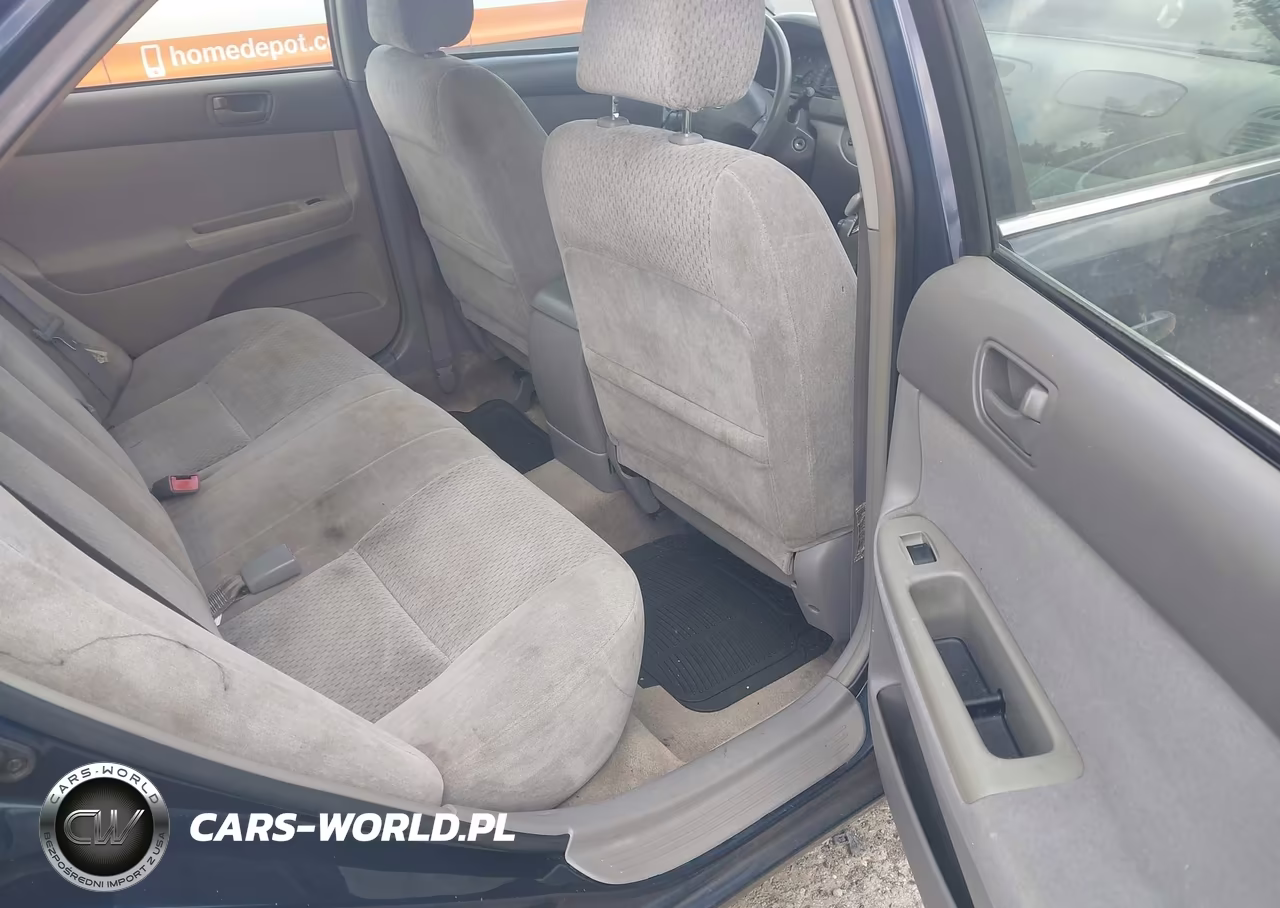 2003 Toyota Camry Le VIN:4T1BE32K53U200164 - 8