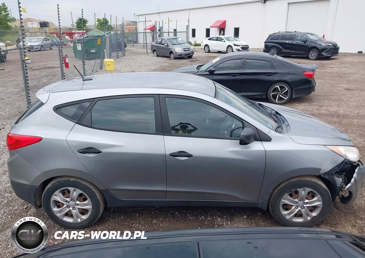 2011 Hyundai Tucson Gl VIN:KM8JT3AB8BU123162 - 13