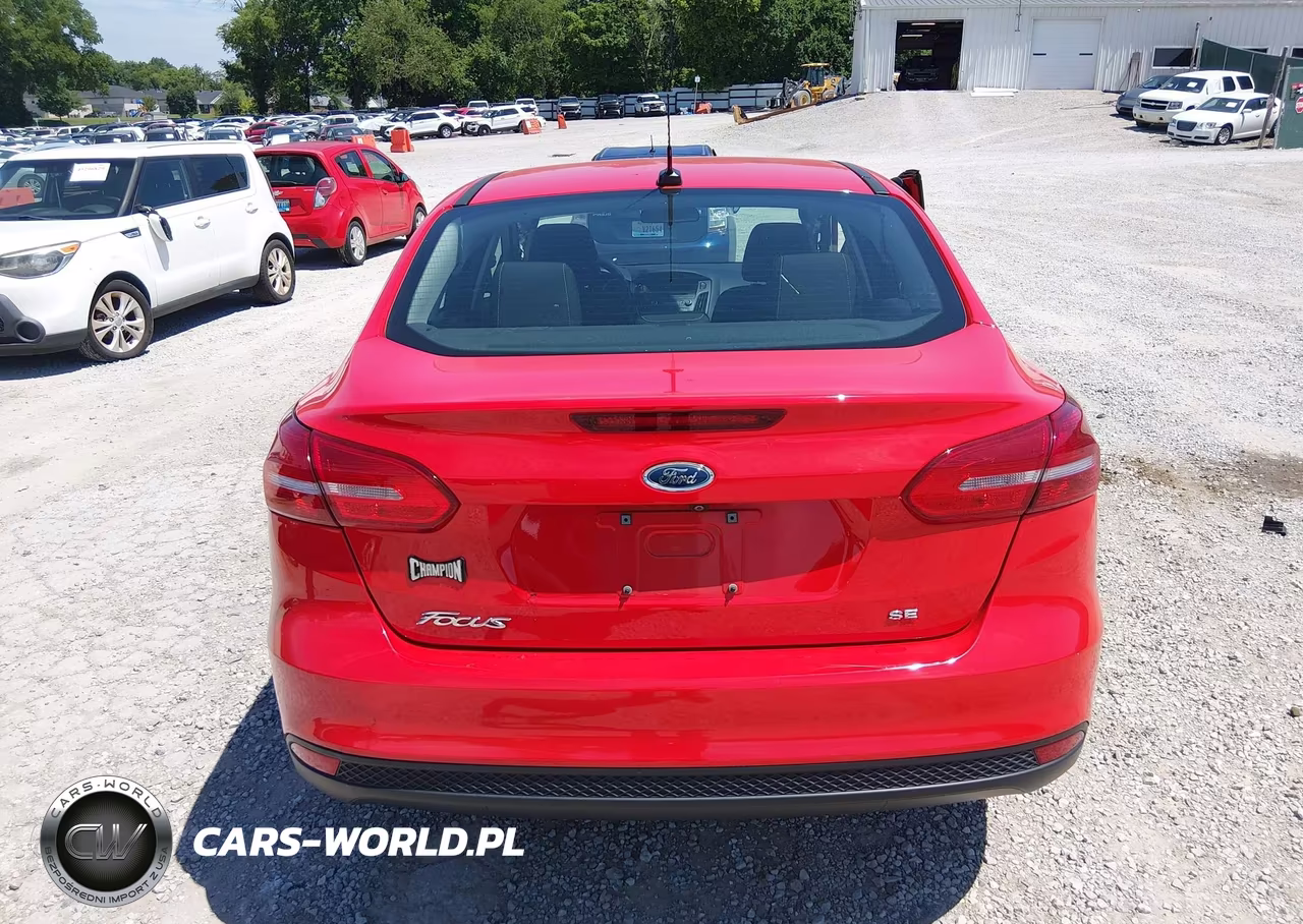 2017 Ford Focus Se VIN:1FADP3F26HL276190 - 17
