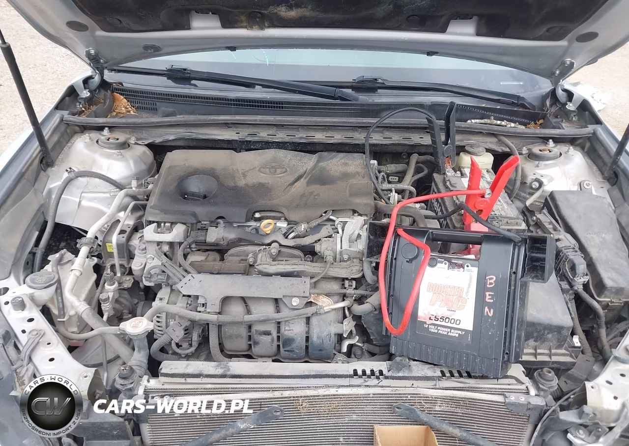 2018 Toyota Camry Le VIN:4T1B11HK1JU039963 - 10