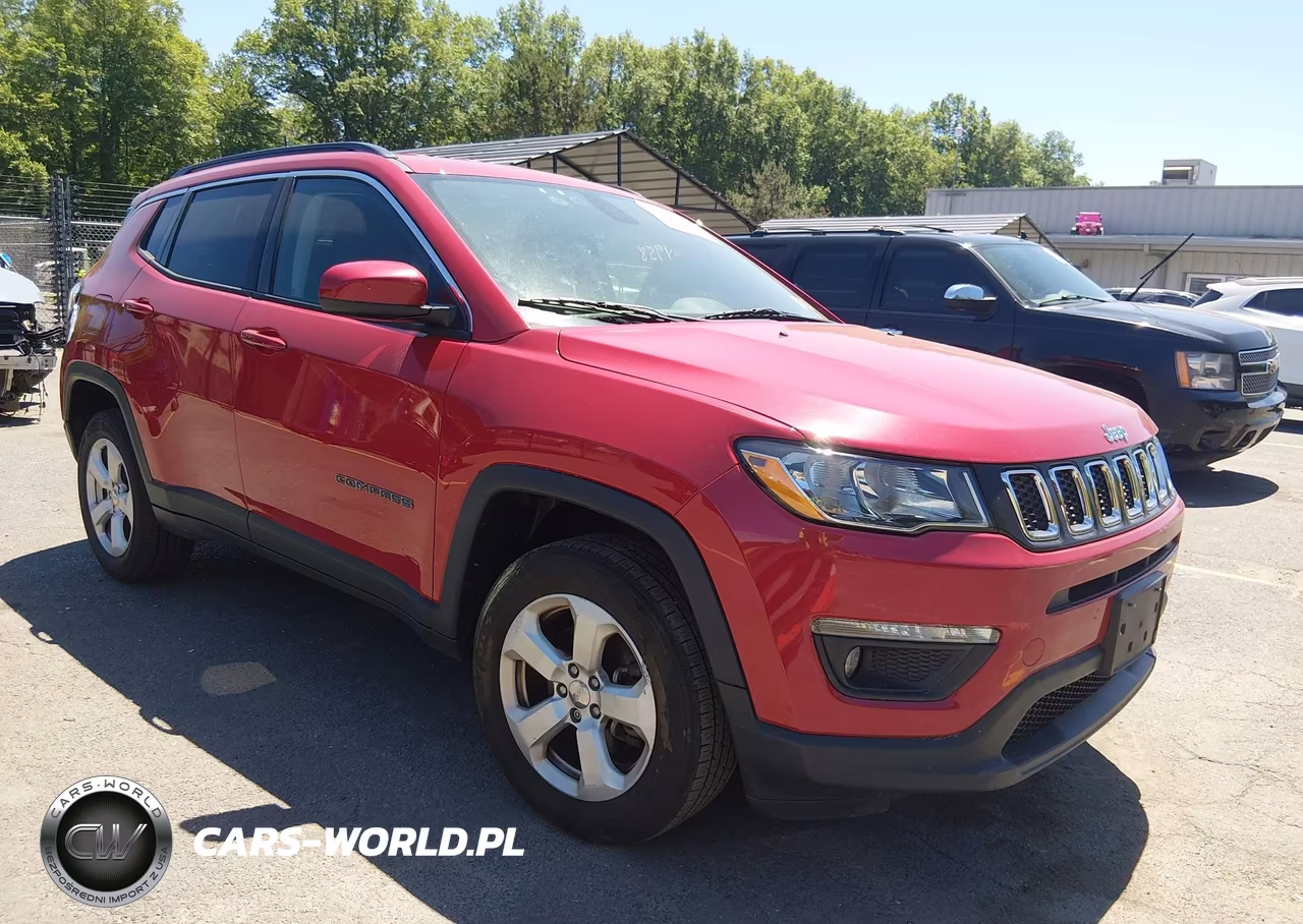 2019 Jeep Compass Latitude 4X4 – zdjęcie 1 z 17
