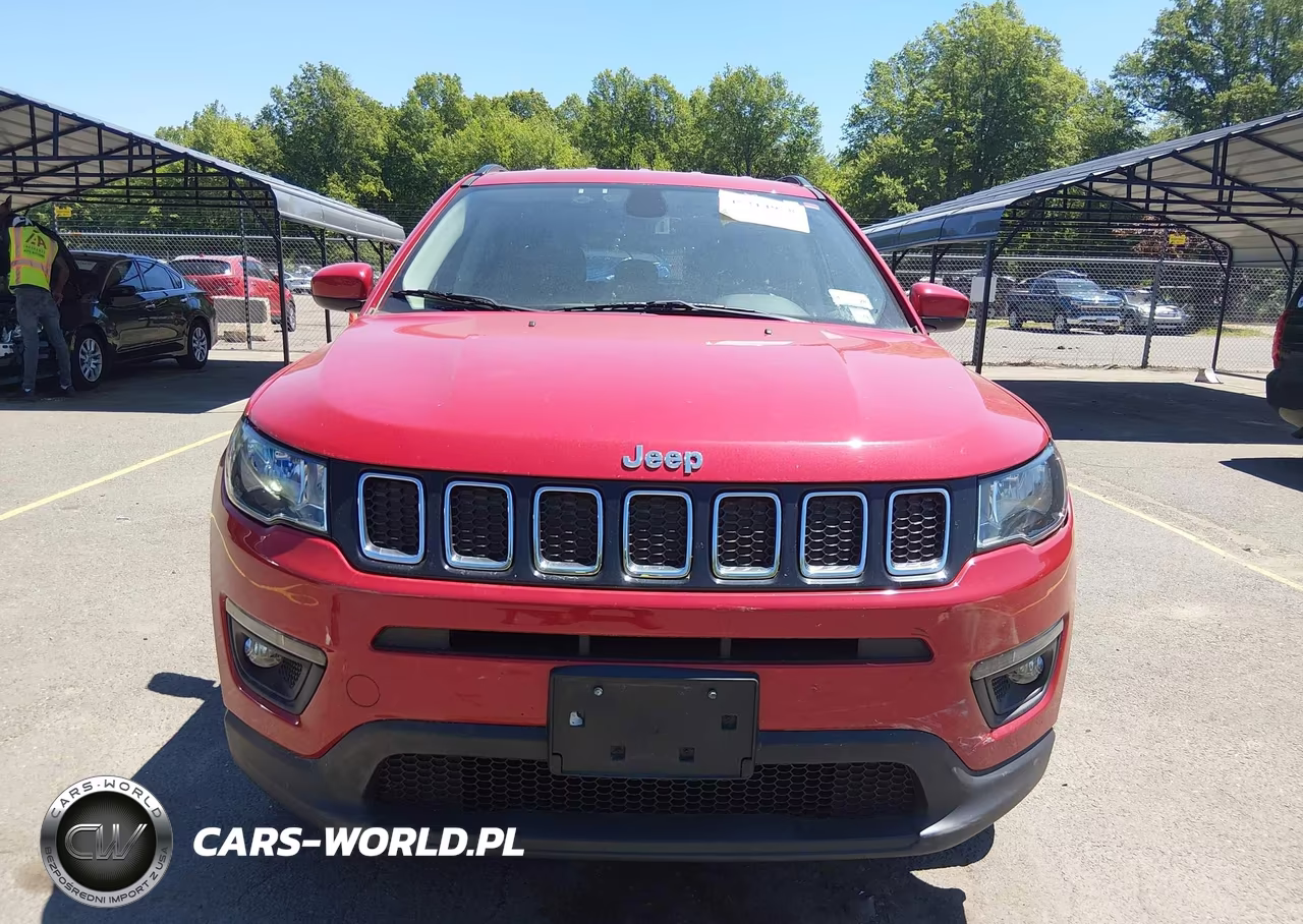 2019 Jeep Compass Latitude 4X4 VIN:3C4NJDBB2KT670082 - 13