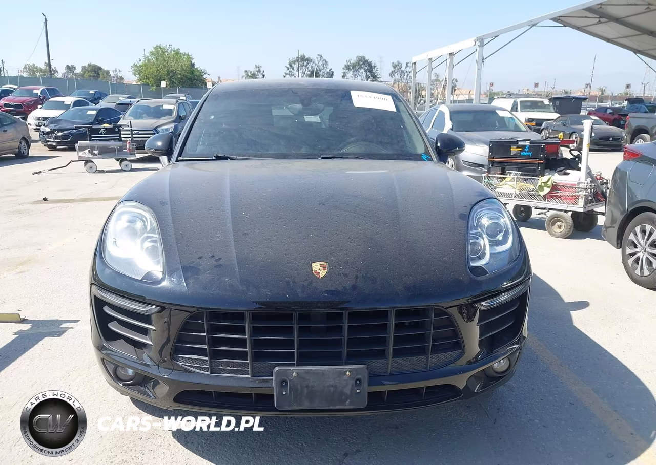 2016 Porsche Macan S VIN:WP1AB2A59GLB52886 - 12