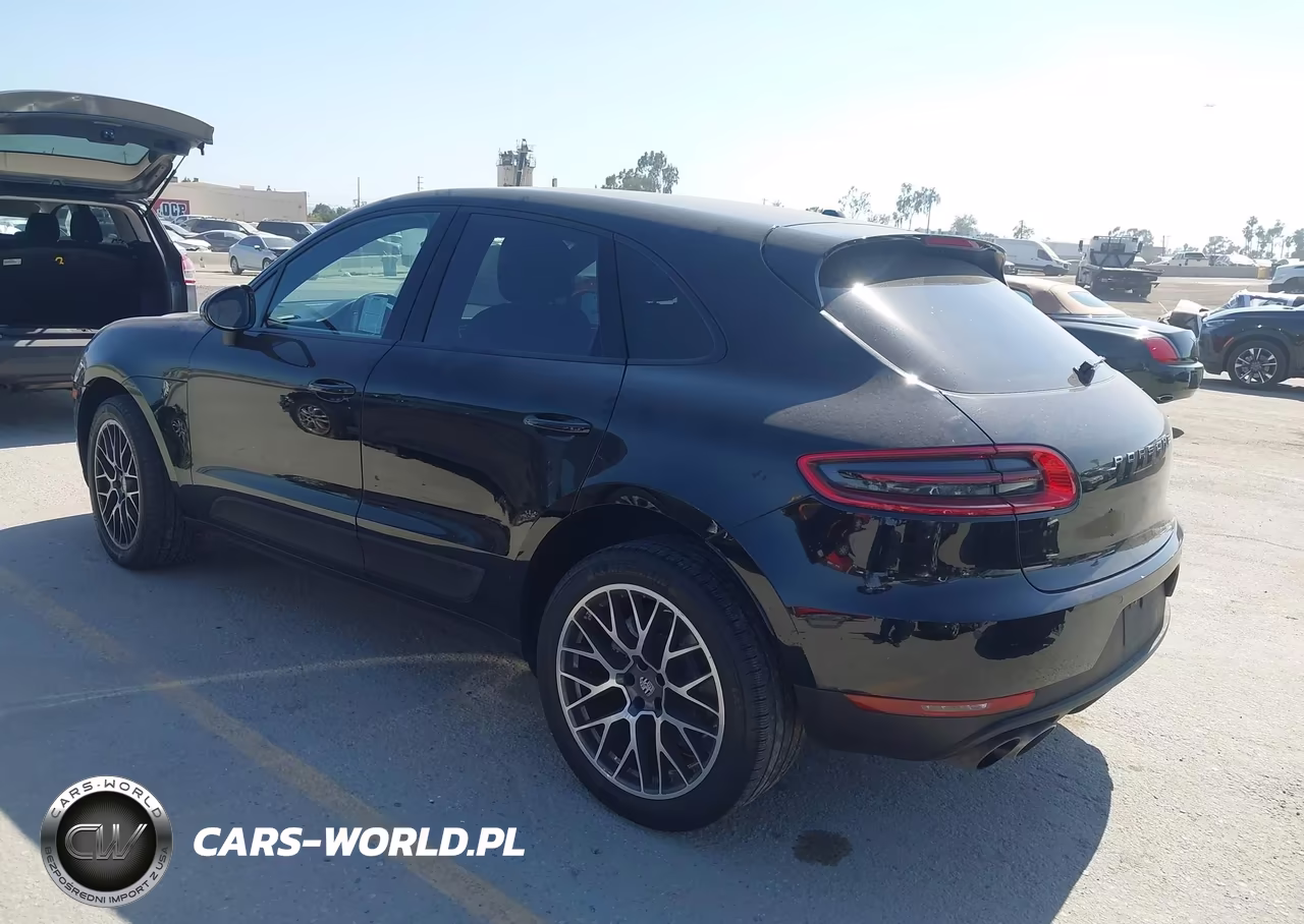2016 Porsche Macan S VIN:WP1AB2A59GLB52886 - 3